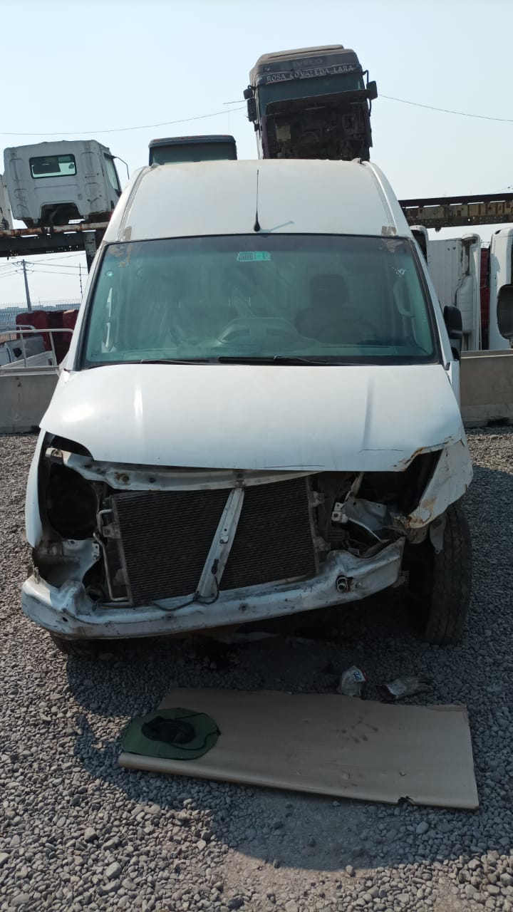LLANTA Maxus V80 2016 USADA